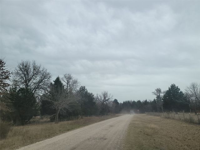 CR 2820 CR Road, Eustace, TX 75124