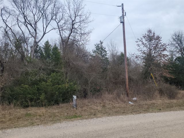 CR 2820 CR Road, Eustace, TX 75124