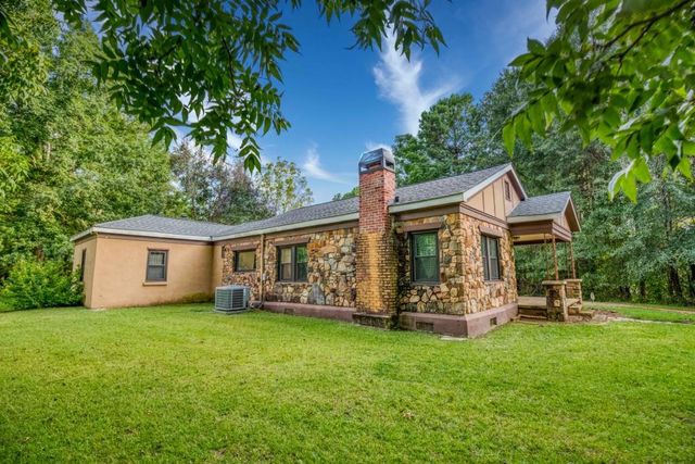 2067 Cleveland Road, Bogart, GA 30622