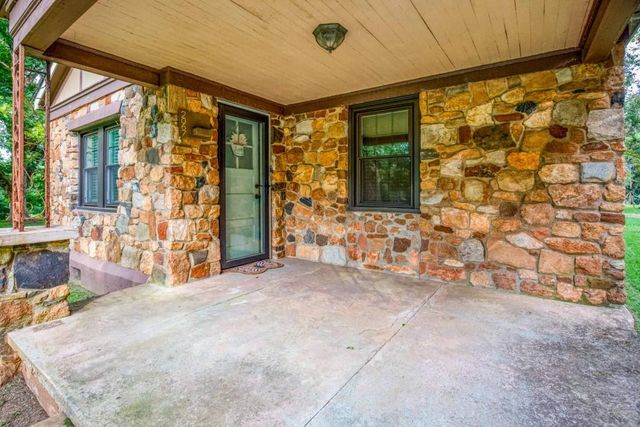 2067 Cleveland Road, Bogart, GA 30622