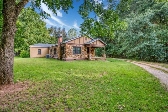 2067 Cleveland Road, Bogart, GA 30622