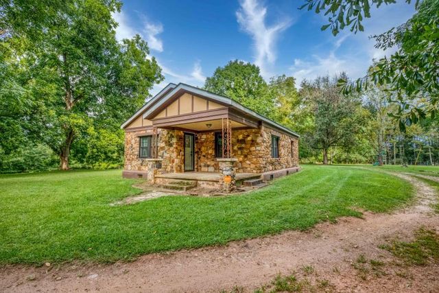2067 Cleveland Road, Bogart, GA 30622