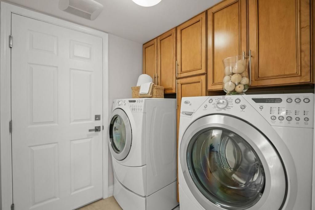Image 26 of property listing at 1092 Fuchsia Drive, Sunnyvale, CA 94086