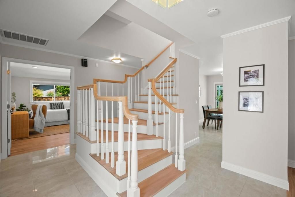 Image 29 of property listing at 1092 Fuchsia Drive, Sunnyvale, CA 94086
