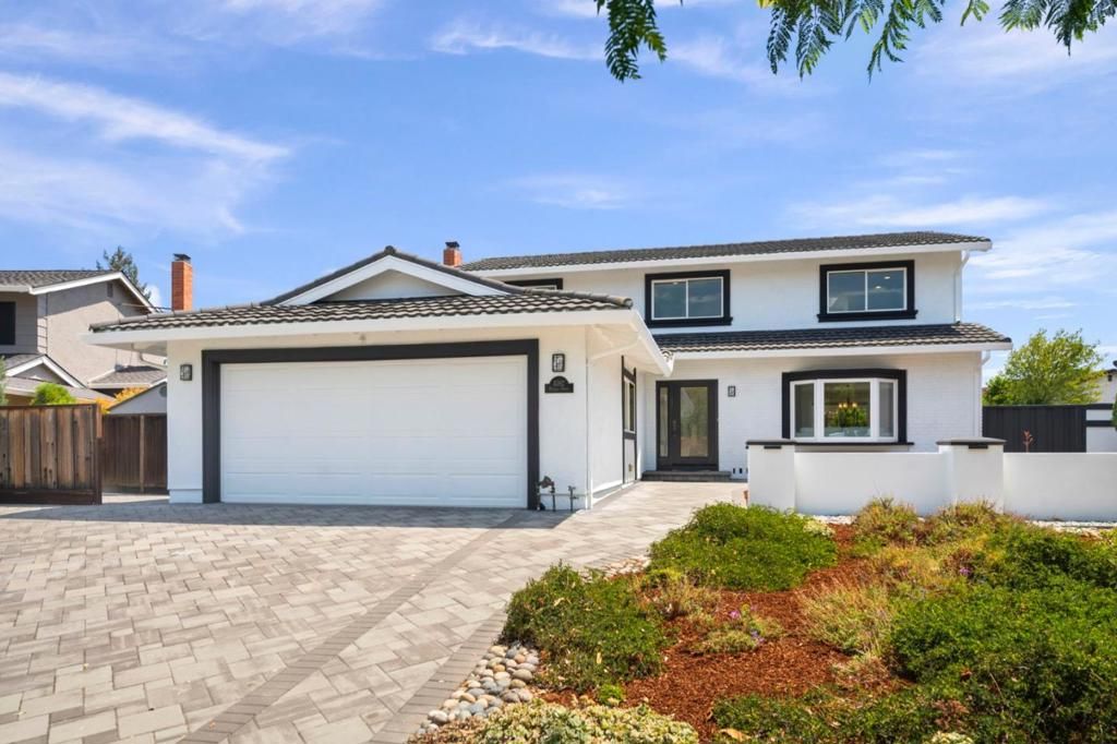 Image 3 of property listing at 1092 Fuchsia Drive, Sunnyvale, CA 94086