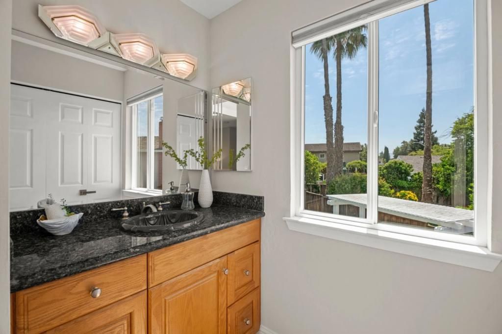 Image 33 of property listing at 1092 Fuchsia Drive, Sunnyvale, CA 94086