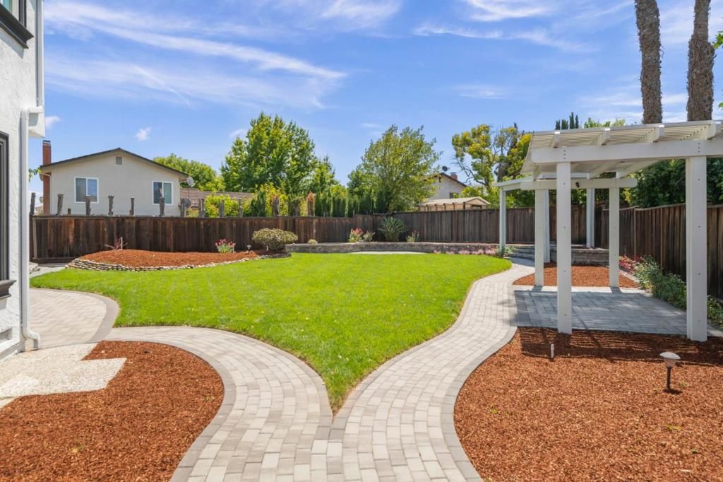 Image 47 of property listing at 1092 Fuchsia Drive, Sunnyvale, CA 94086