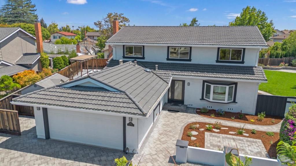 Image 5 of property listing at 1092 Fuchsia Drive, Sunnyvale, CA 94086