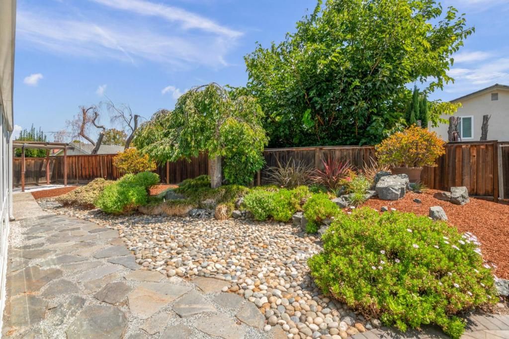 Image 50 of property listing at 1092 Fuchsia Drive, Sunnyvale, CA 94086