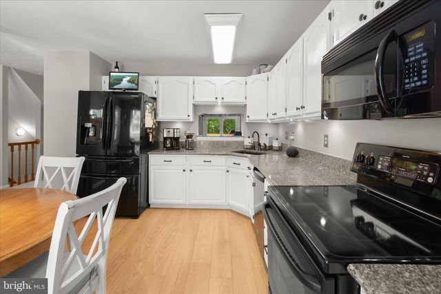 5936 CEDAR FERN CT, Columbia, MD 21044