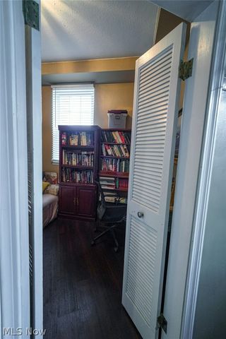 13800 Fairhill Road 101, Shaker Heights, OH 44120