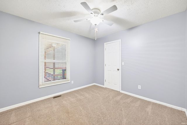 206 Woodcliff Way, Bedford, IN 47421