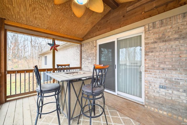 206 Woodcliff Way, Bedford, IN 47421