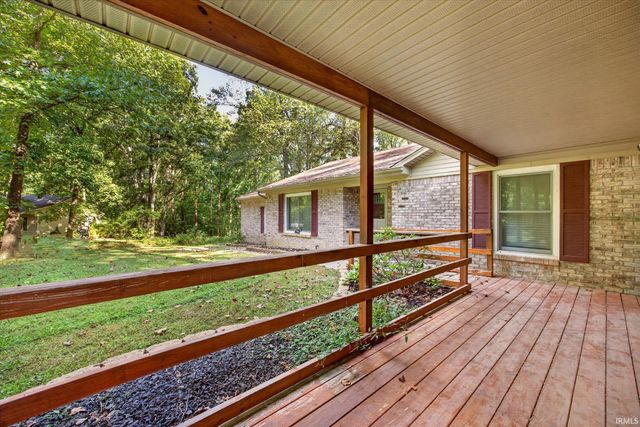 206 Woodcliff Way, Bedford, IN 47421
