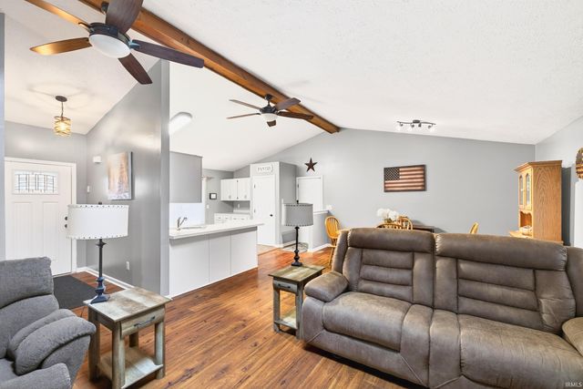 206 Woodcliff Way, Bedford, IN 47421