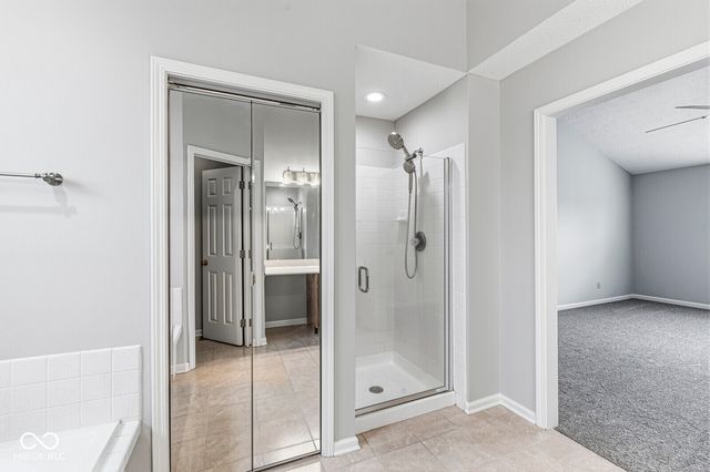 13069 Sinclair Place, Fishers, IN 46038