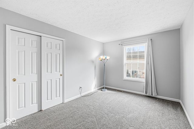 13069 Sinclair Place, Fishers, IN 46038