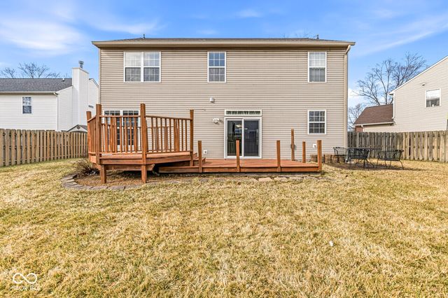 13069 Sinclair Place, Fishers, IN 46038