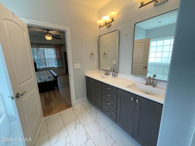 1351 Ogelthorp Drive NW, Calabash, NC 28467