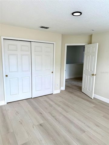 1945 MARSH HAWK DR., Orlando, FL 32837