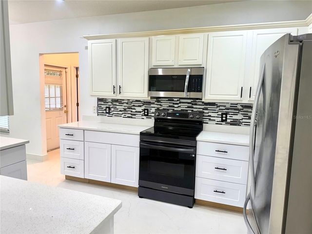 1945 MARSH HAWK DR., Orlando, FL 32837
