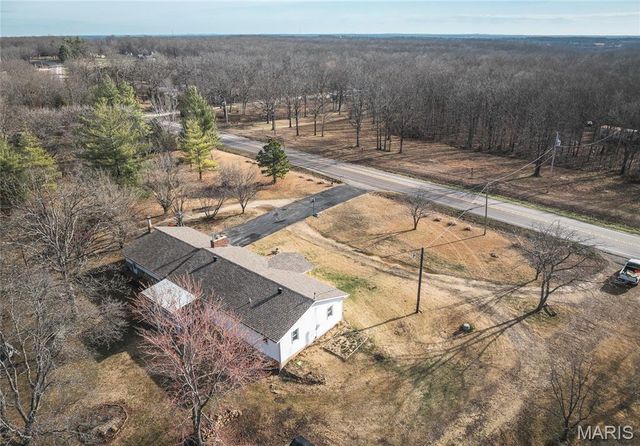 18325 State Route O, Rolla, MO 65401