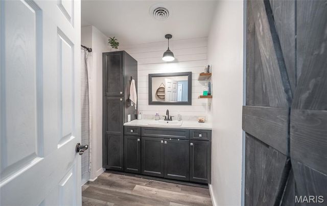 18325 State Route O, Rolla, MO 65401