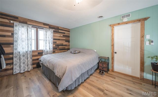 18325 State Route O, Rolla, MO 65401