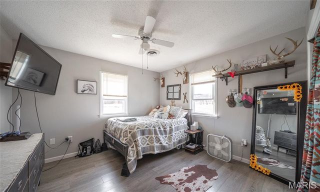 18325 State Route O, Rolla, MO 65401