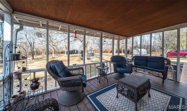 18325 State Route O, Rolla, MO 65401