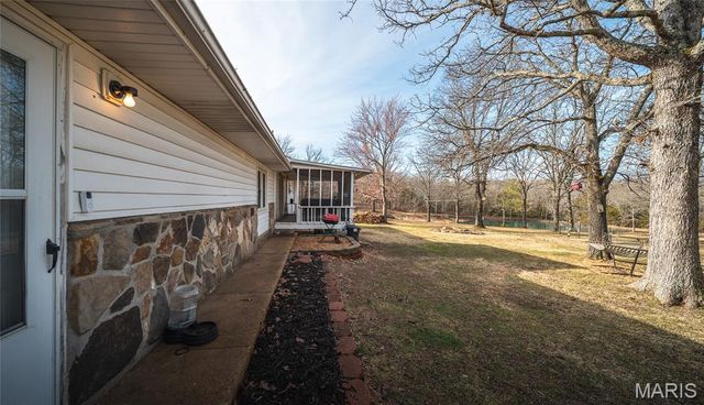 18325 State Route O, Rolla, MO 65401