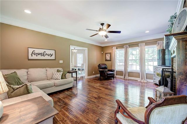 41 McClure Drive NW, Cartersville, GA 30120