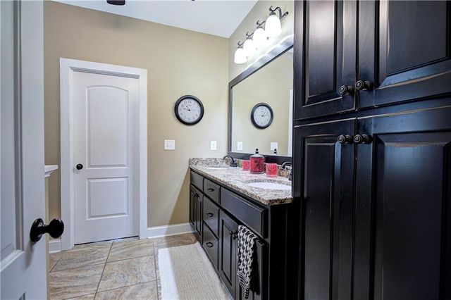 41 McClure Drive NW, Cartersville, GA 30120