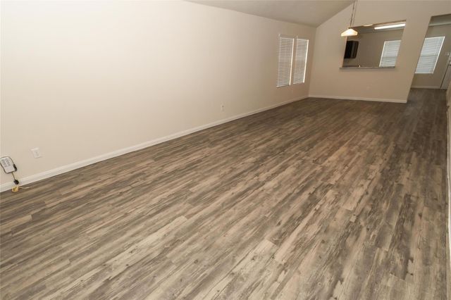 75 Santa Barbara Drive, Manvel, TX 77578
