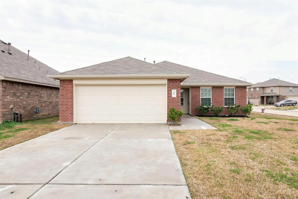 75 Santa Barbara Drive, Manvel, TX 77578