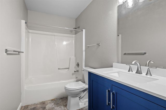 2955 Englewood Avenue, Grand Rapids, MI 49508