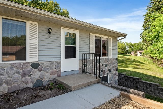 2955 Englewood Avenue, Grand Rapids, MI 49508