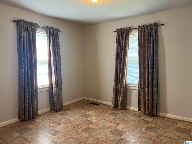 129 WOODLAND DRIVE, Talladega, AL 35160