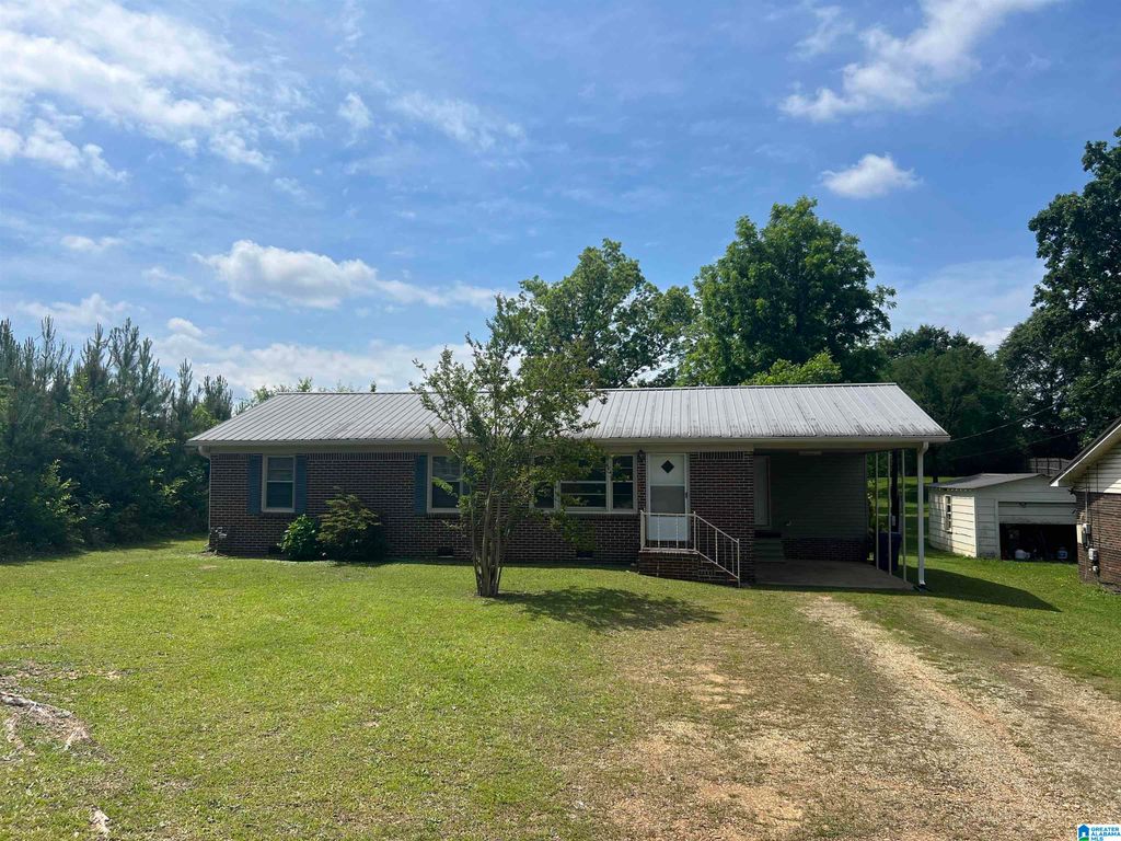 129 WOODLAND DRIVE, Talladega, AL 35160