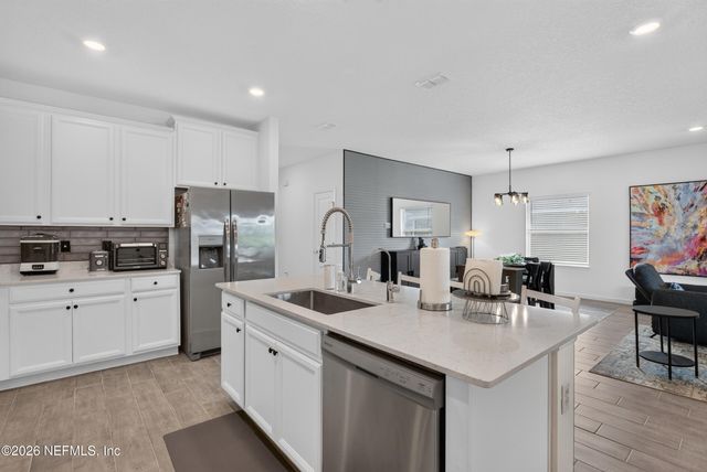 7624 CATNIP Lane, Jacksonville, FL 32219