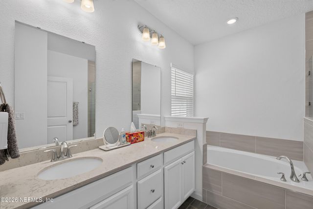 7624 CATNIP Lane, Jacksonville, FL 32219