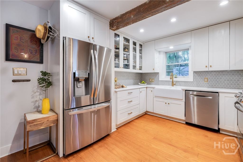 Image 10 of property listing at 3808 Harmon Street, Savannah, GA 31405