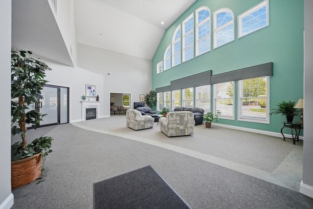 6 Aster Ct B, Hudson, NH 03051