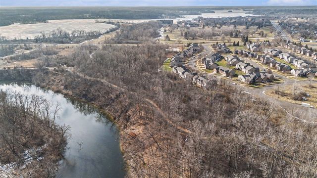 2742 Brooklyn Drive, Ypsilanti, MI 48198