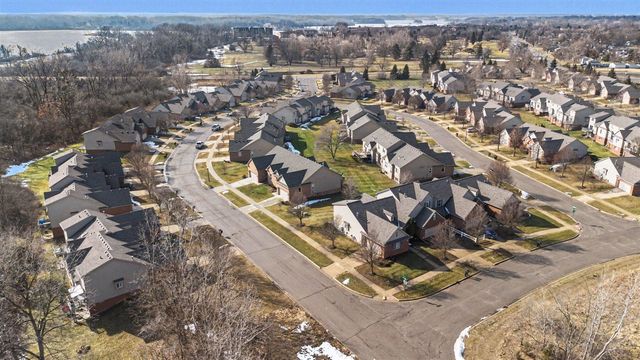 2742 Brooklyn Drive, Ypsilanti, MI 48198