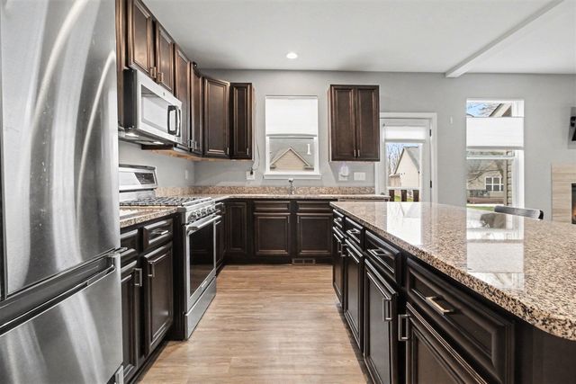 2742 Brooklyn Drive, Ypsilanti, MI 48198