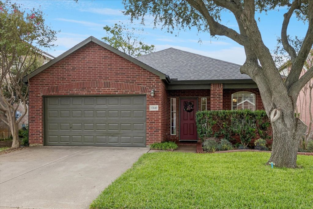 12640 Black Cherry Lane, Fort Worth, TX 76040 — exterior