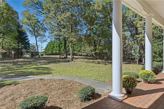 6752 Shoal Creek Road, Clermont, GA 30527