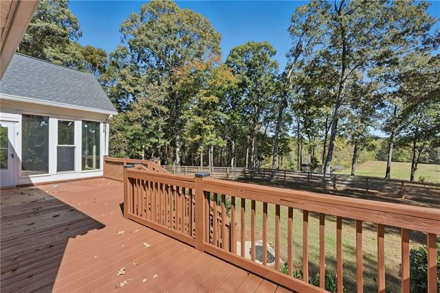 6752 Shoal Creek Road, Clermont, GA 30527