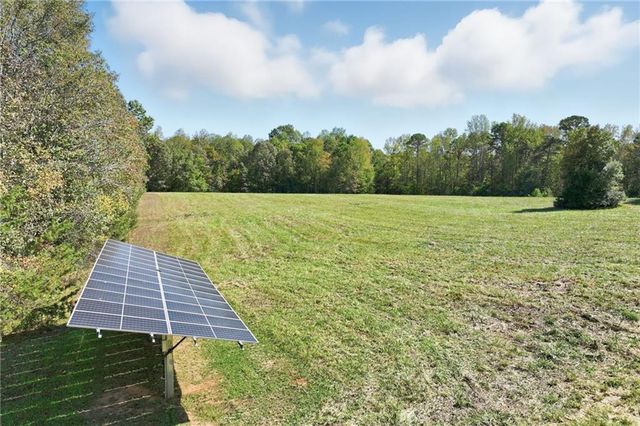 6752 Shoal Creek Road, Clermont, GA 30527